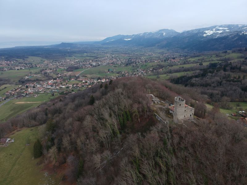 Chateau_de_Langin.jpg Chateau_de_Langin.jpg